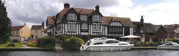 Horning, a recommended stop on your Norfolk Broads boating holiday